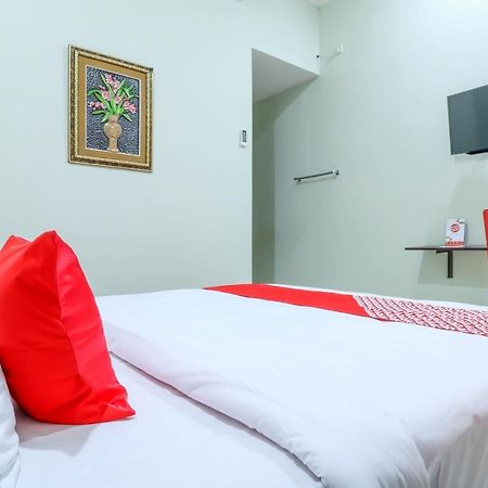 Oyo 1670 Likko Inn Denpasar Exterior foto