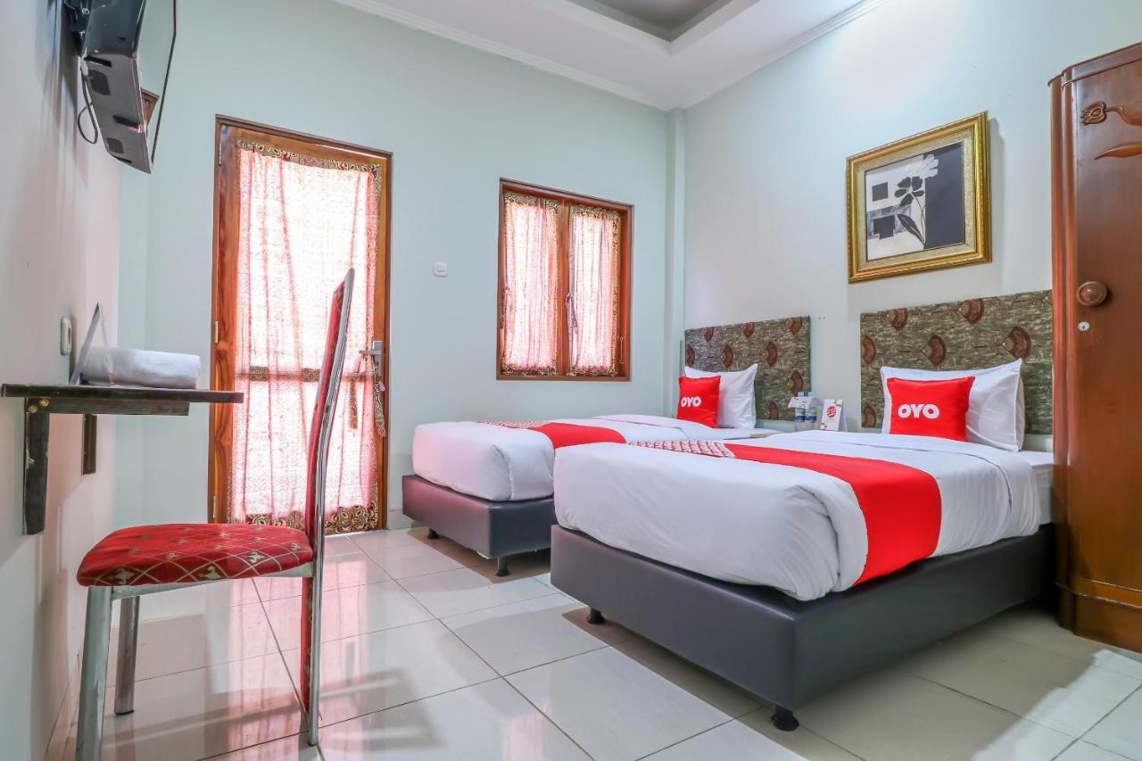 Oyo 1670 Likko Inn Denpasar Exterior foto